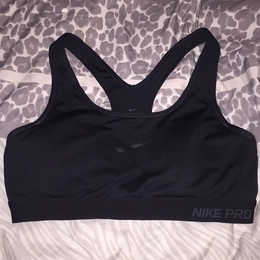 Nike sports bra